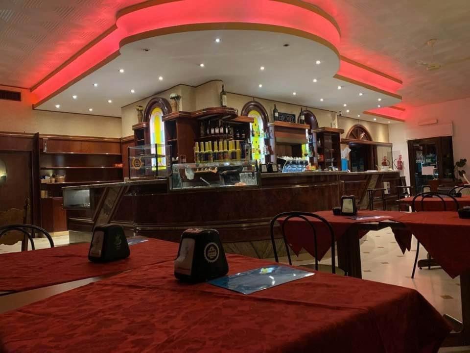 Hotel Lido Bollengo Luaran gambar
